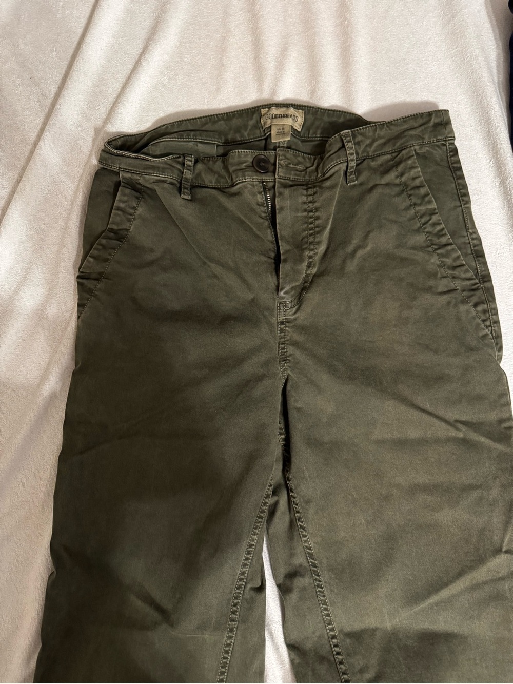Goodthreads Olive Green Chino Pants - Straight Casual Fit